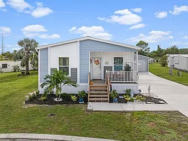 75 Sanders Ct — exterior photo