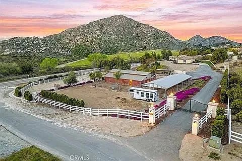 39099 Calle Jojoba — exterior photo