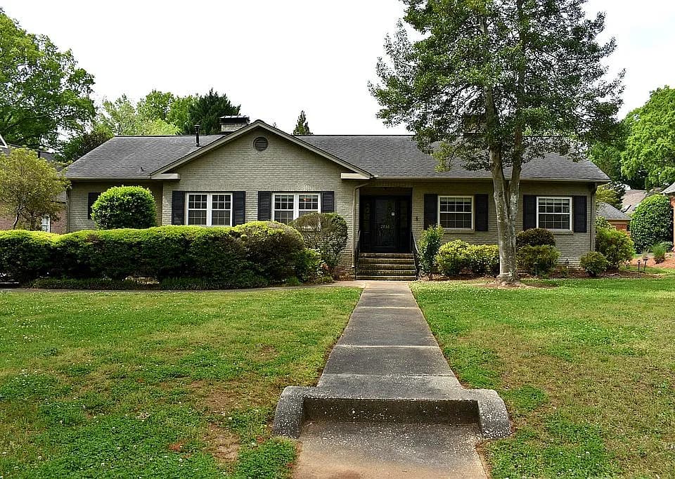 2836 Forest Dr — exterior photo