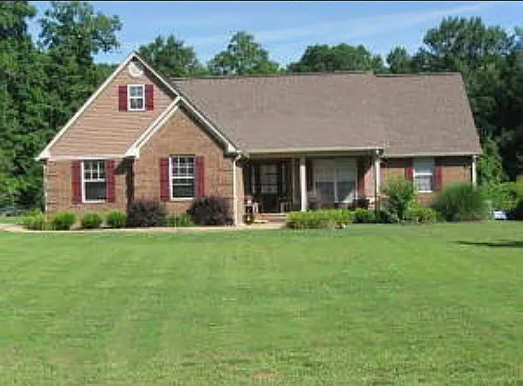 187 County Road 546 — exterior photo