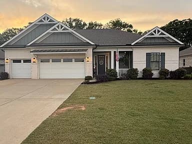 443 Peach Orchard Ln — exterior photo