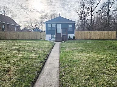 3362 Virginia St — exterior photo