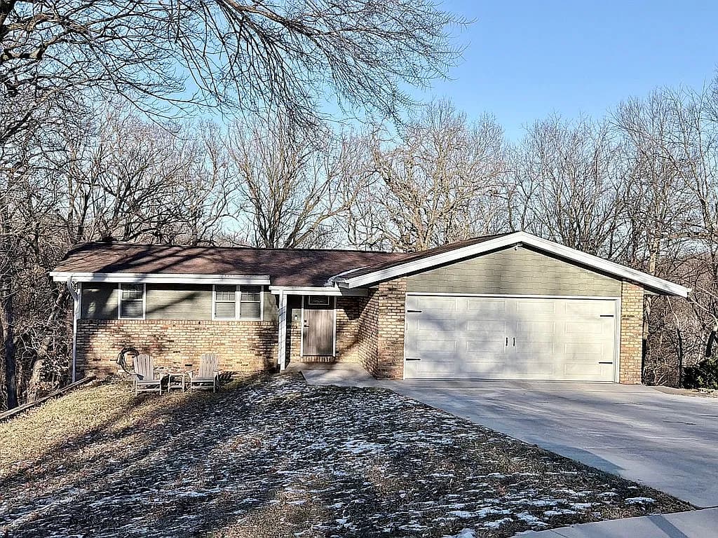 2955 Arbor Oaks Ct — exterior photo