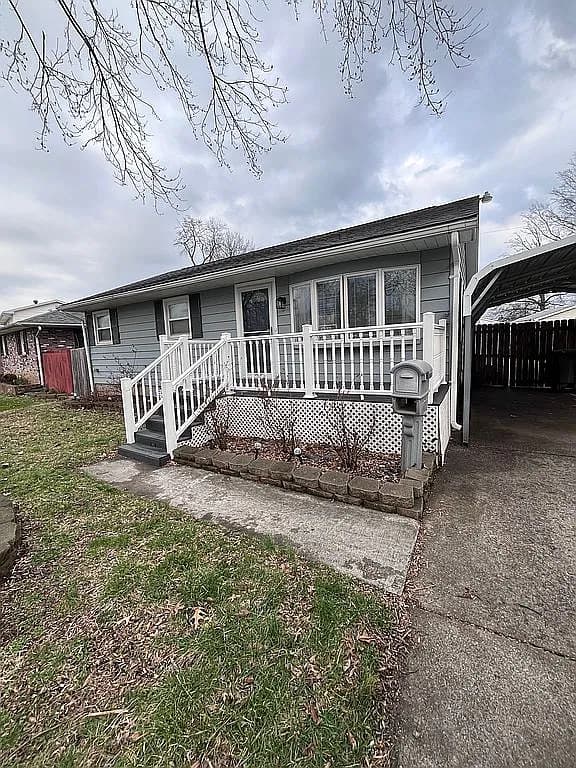 2416 Helmuth Ave — exterior photo