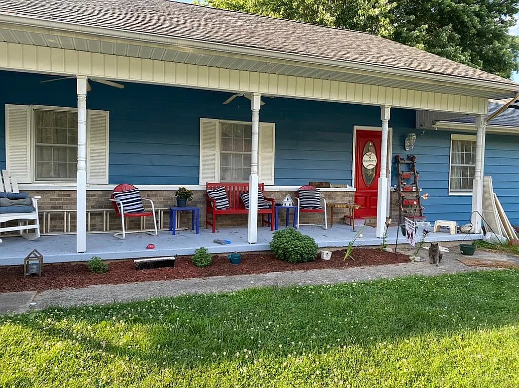 5006 Kilarney Way — exterior photo