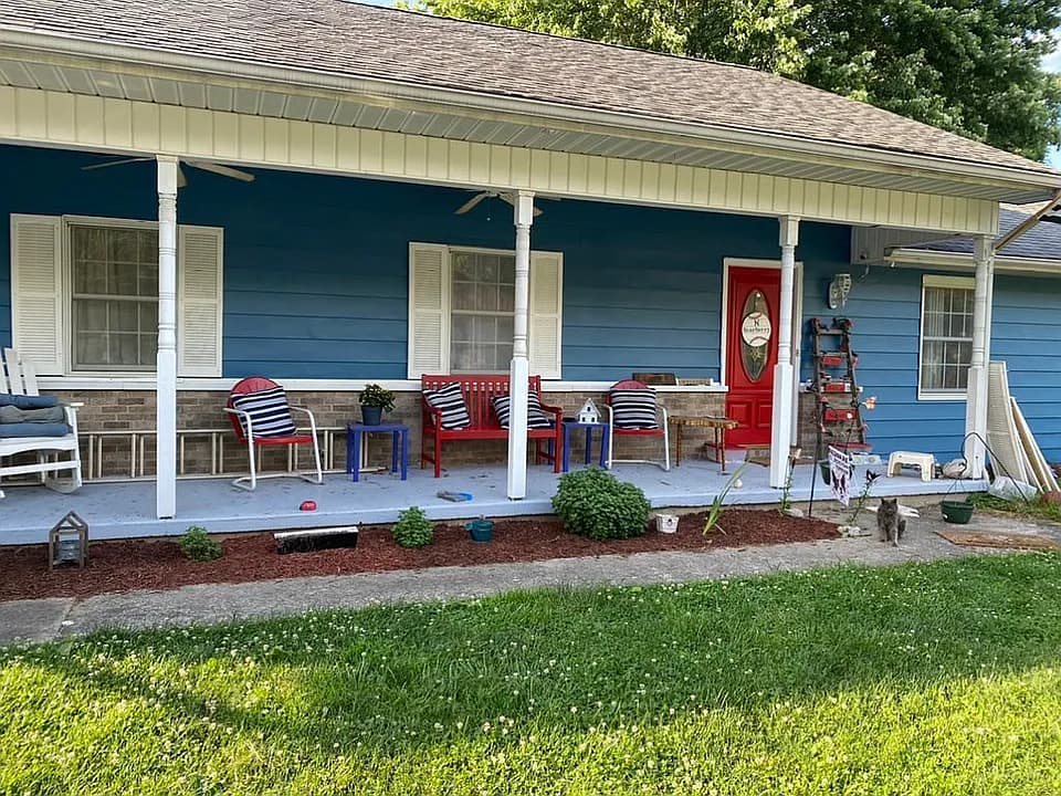 5006 Kilarney Way — exterior photo