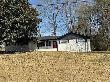 1410 Beverly Dr — exterior photo