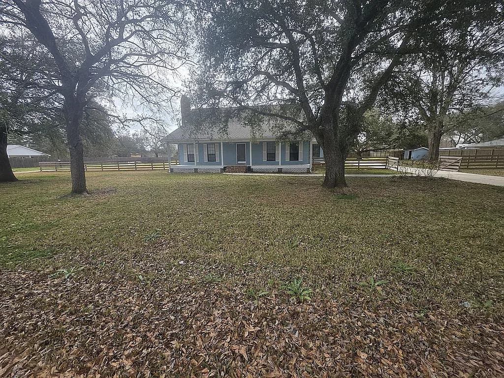 43029 Norman Dyer Ln — exterior photo