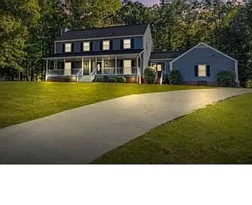 108 E Creekview Dr SW — exterior photo