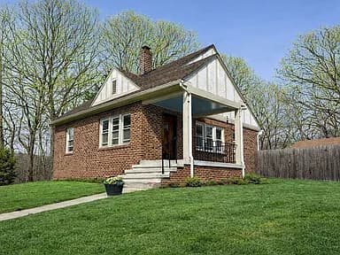 27 Cherry Hill Rd — exterior photo
