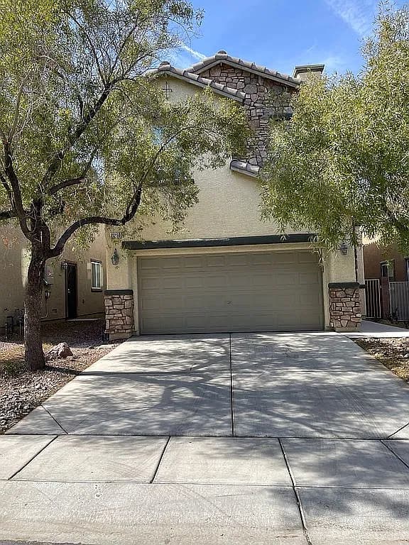11255 Pierre Milano St — exterior photo