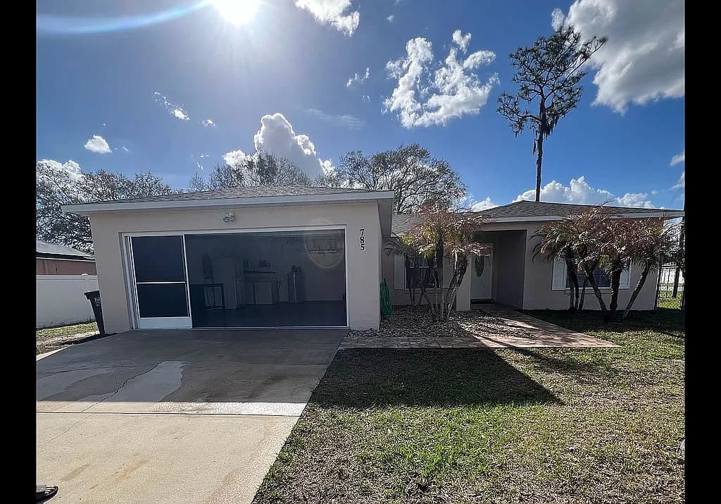 785 Mink Ct — exterior photo