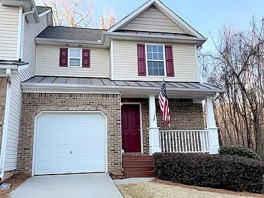261 Fox Creek Blvd — exterior photo