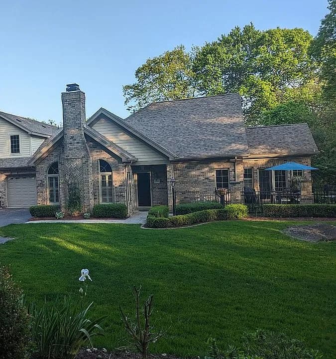 3307 Falcon Ln — exterior photo