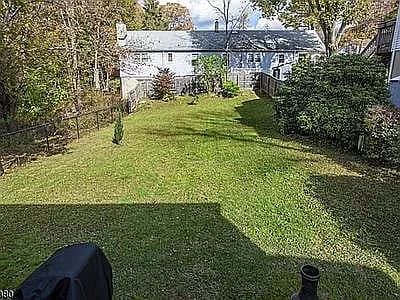 537 Rogers Dr — exterior photo