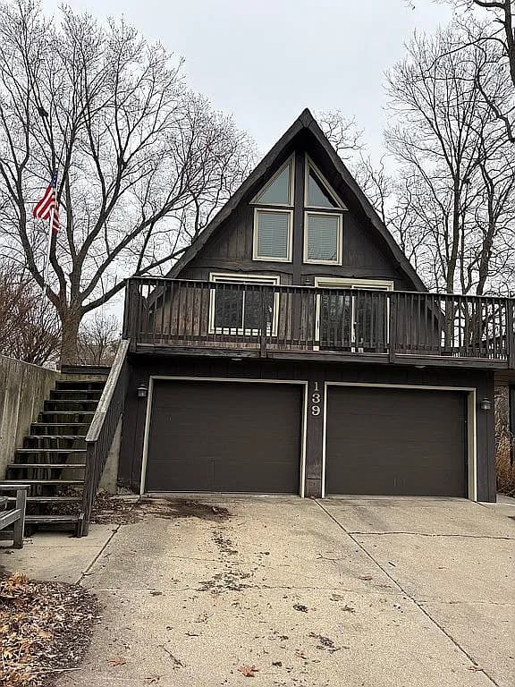 139 S Maple Ave — exterior photo
