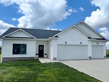 715 Lily Ln — exterior photo
