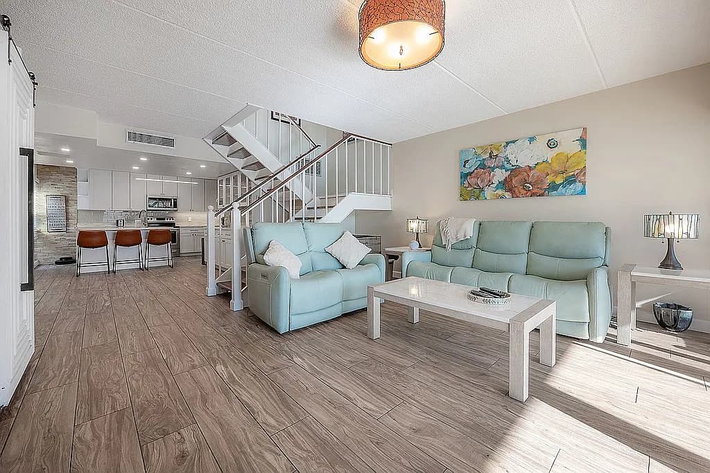 2424 W Tampa Bay Blvd APT G209 — exterior photo