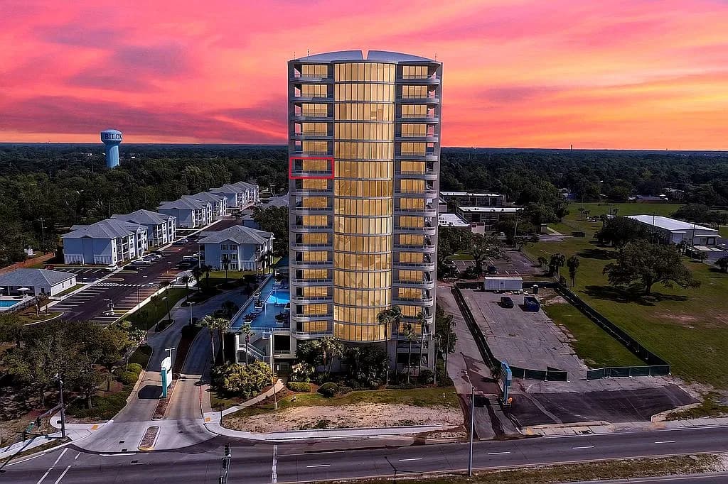 2060 Beach Blvd Unit 1004 — exterior photo