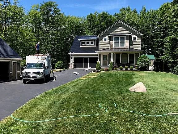 6700 Heltz Rd — exterior photo