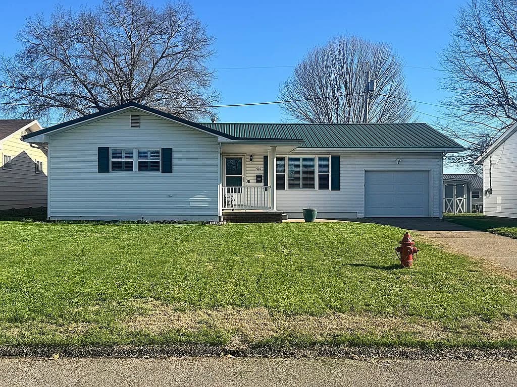 516 Harpold Ave — exterior photo