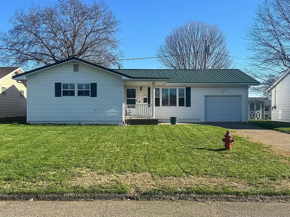 516 Harpold Ave — exterior photo