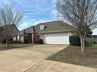 123 Breckenridge Dr — exterior photo