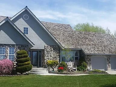 642 E 1250 N — exterior photo
