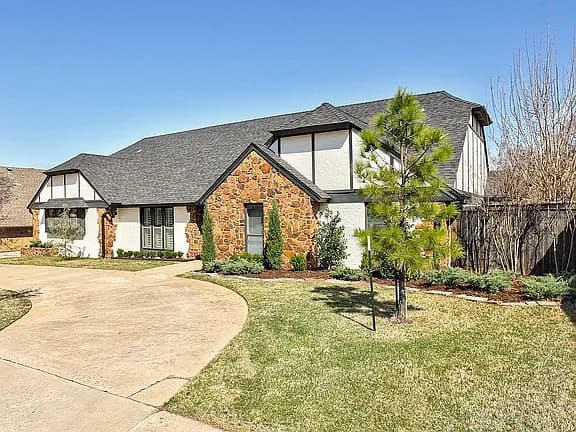 4511 Green Field Cir — exterior photo