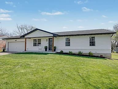 12 S Kern Dr — exterior photo