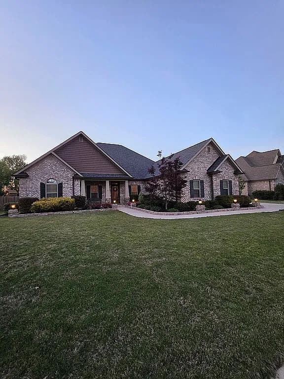 170 Rainbow Glen Cir — exterior photo