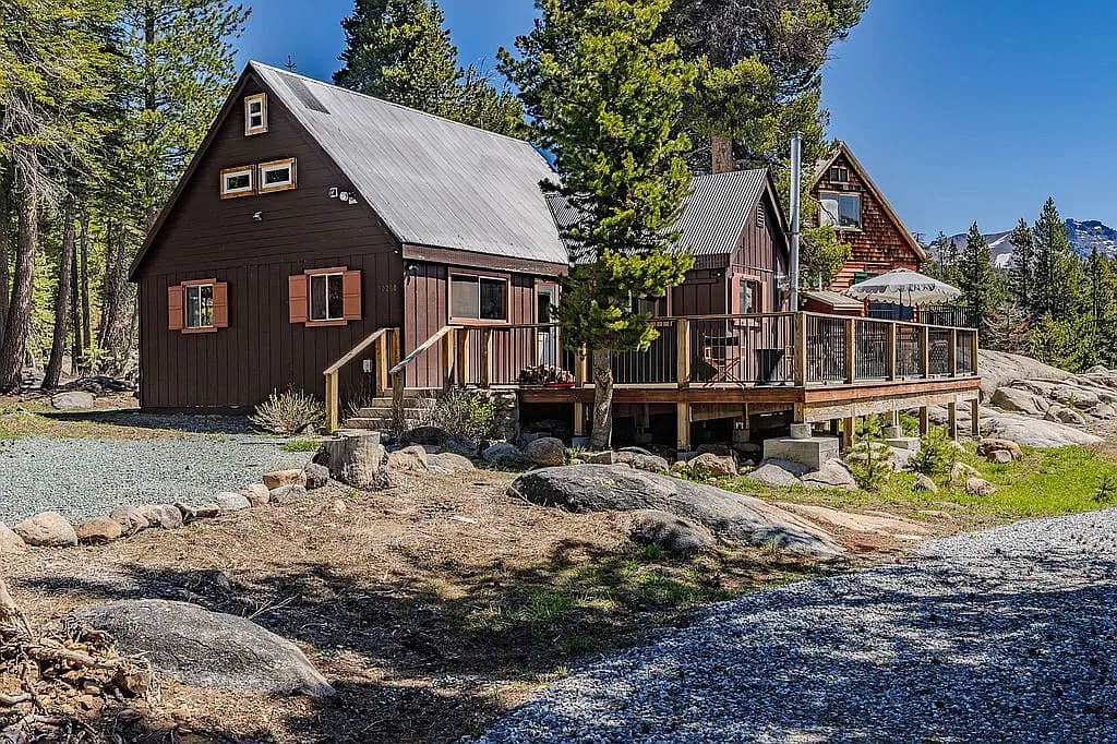 30200 Plasse Rd — exterior photo