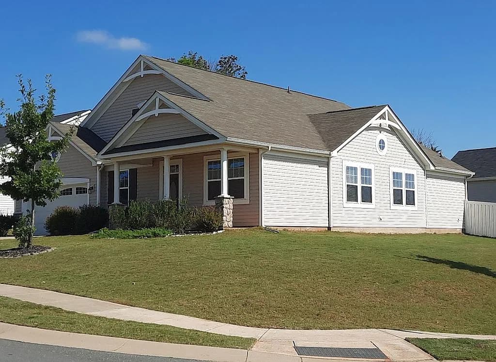 7902 Meridale Forest Dr — exterior photo