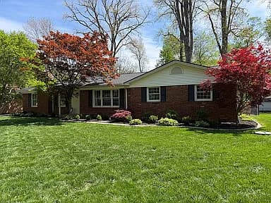 7225 N Tuxedo St — exterior photo