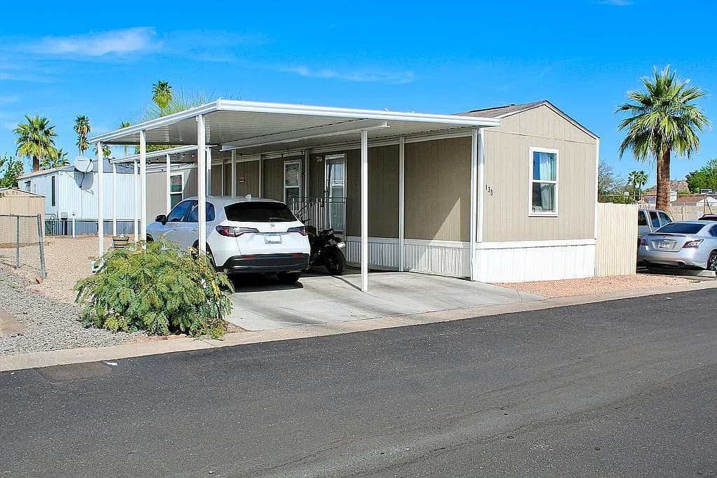 19401 N 7th St Lot 130 — exterior photo