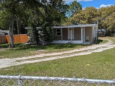 7311 W Brady Ln — exterior photo