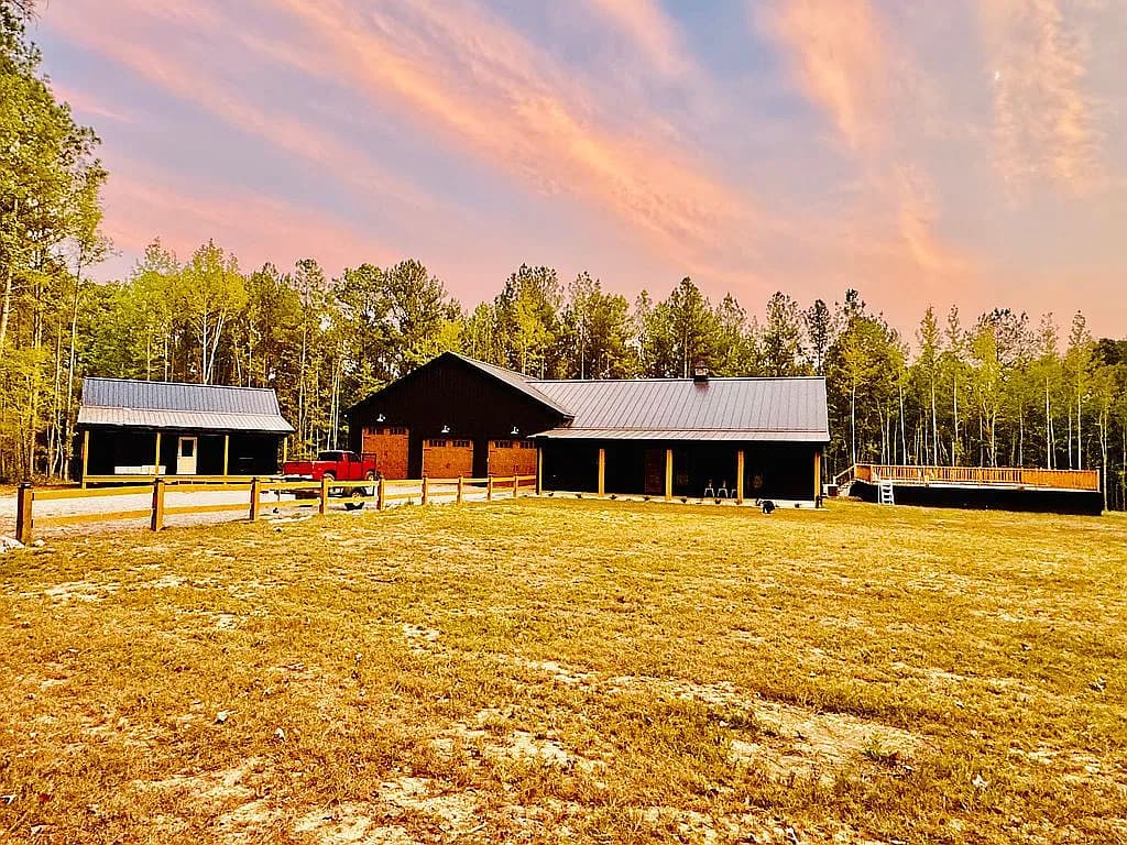 187 County Road 487 — exterior photo