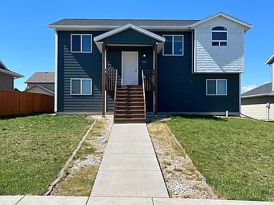1227 Juneau Dr — exterior photo