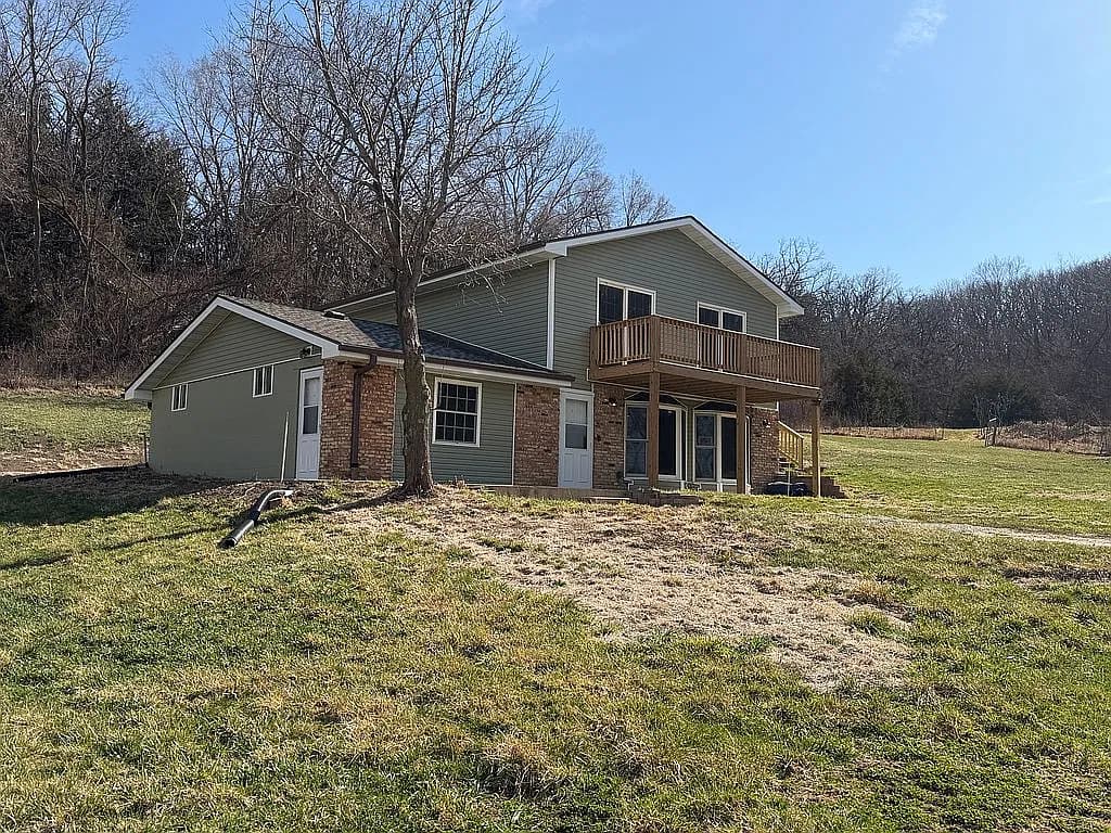 2010 Melody Oaks Trl — exterior photo