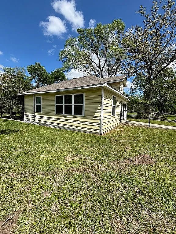 16135 Wilson Pasture Rd — exterior photo