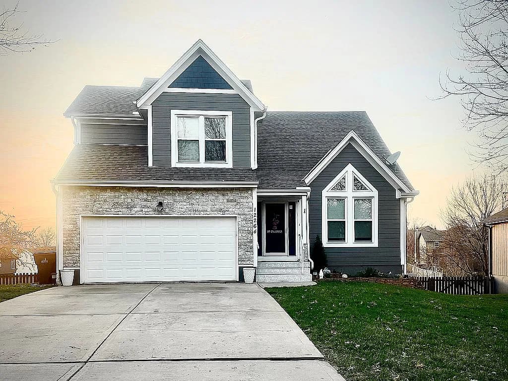 12264 S Crest Dr — exterior photo