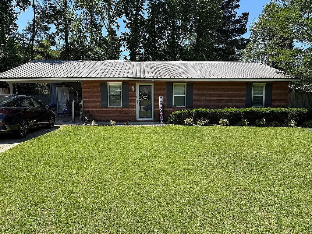 1408 Parsons Ct — exterior photo