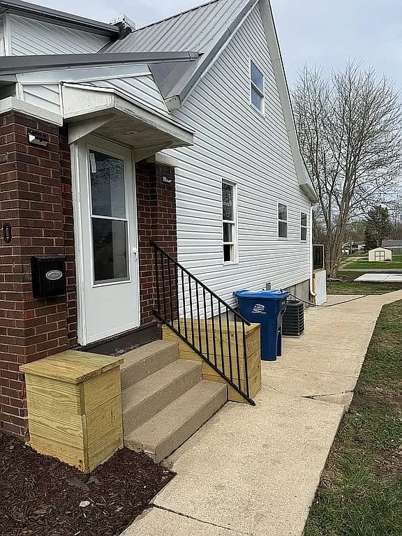 310 Rice St — exterior photo