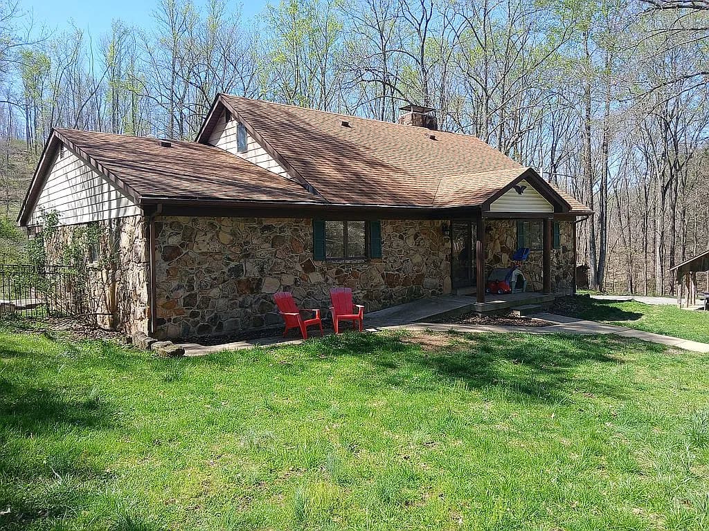 5025 Blue River Ridge Dr NW — exterior photo