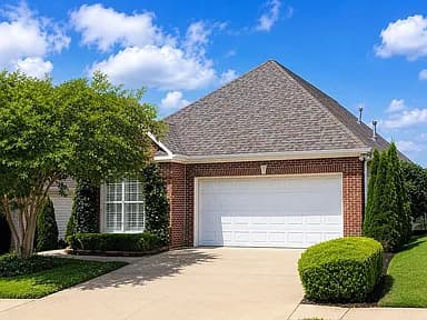 220 High Ridge Dr — exterior photo