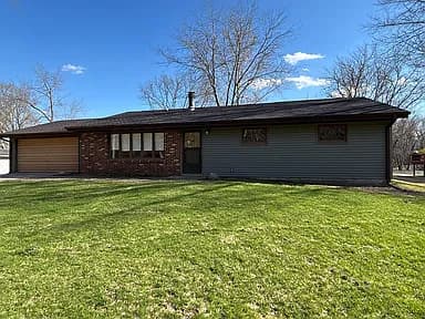 5091 W Murray Dr — exterior photo