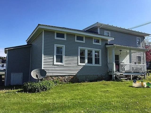509 Main St — exterior photo