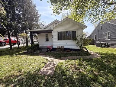 1434 Huber Ave — exterior photo