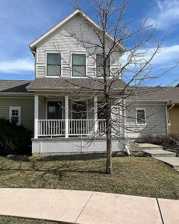 2337 Q St — exterior photo