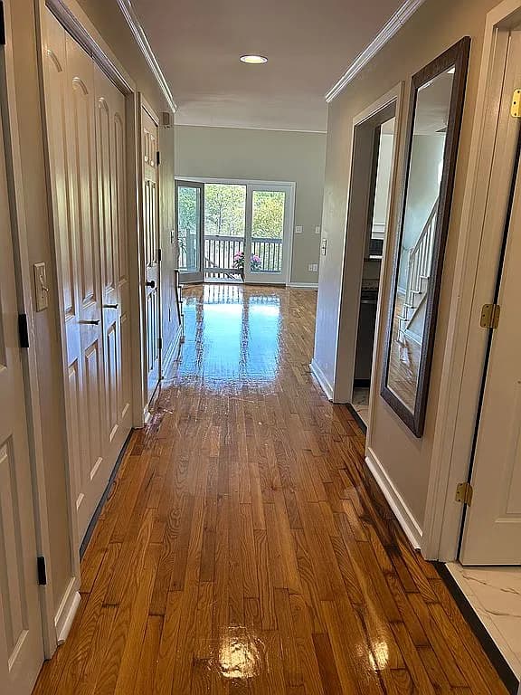 144 River Breeze Dr — exterior photo